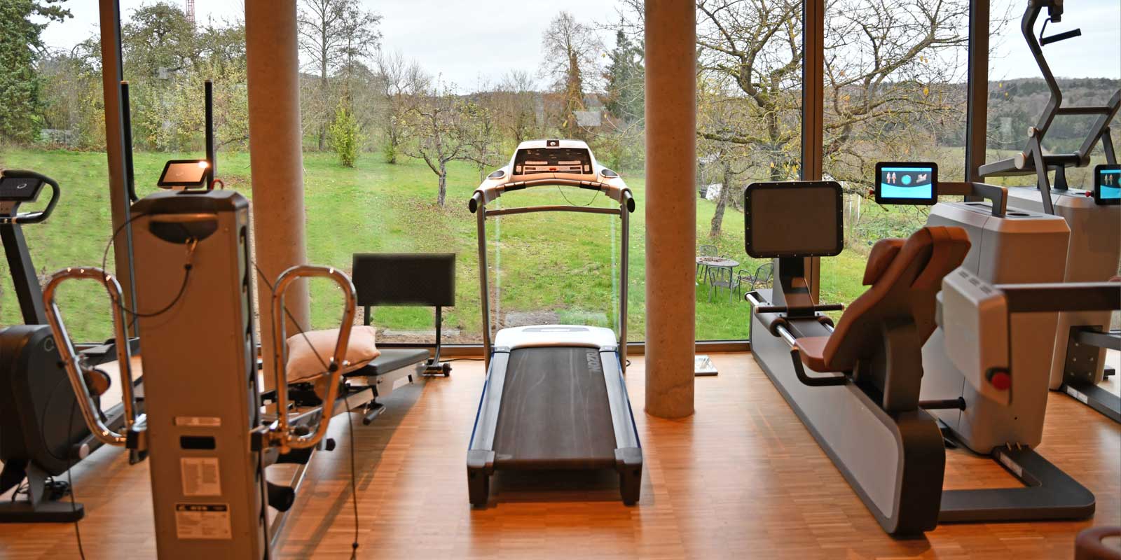 800x1600-Garten-REGO_MedFit Physio Goll REGO MedFit Ulm Blaustein Markbronn